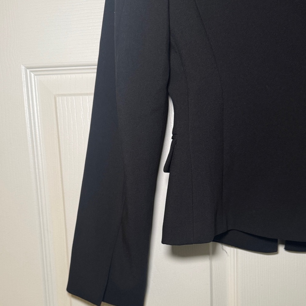Zara Black Zip-Front Blazer with Shoulder Pads - Picture 11 of 15